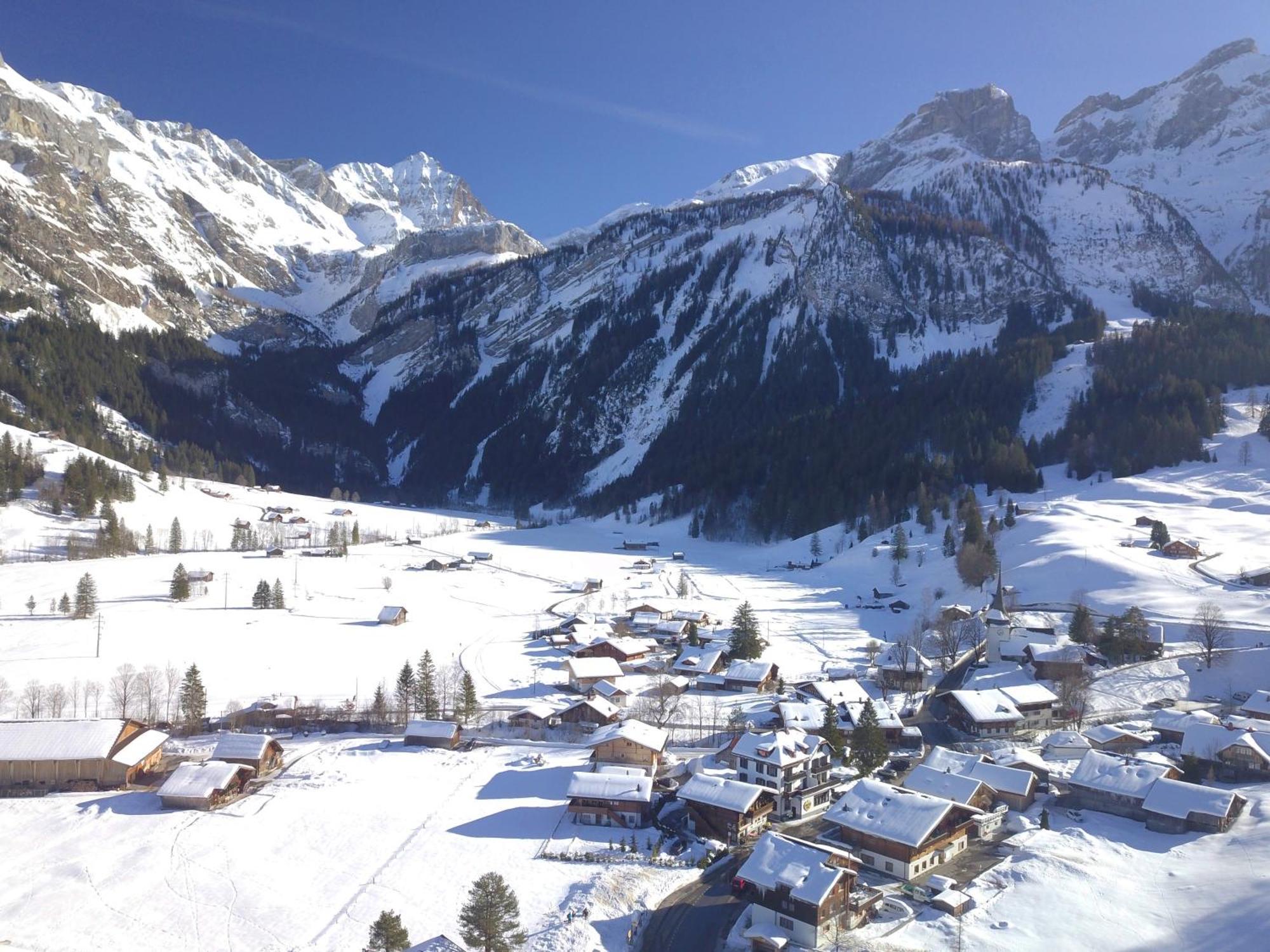 Hotel Sanetsch Gsteig Екстер'єр фото