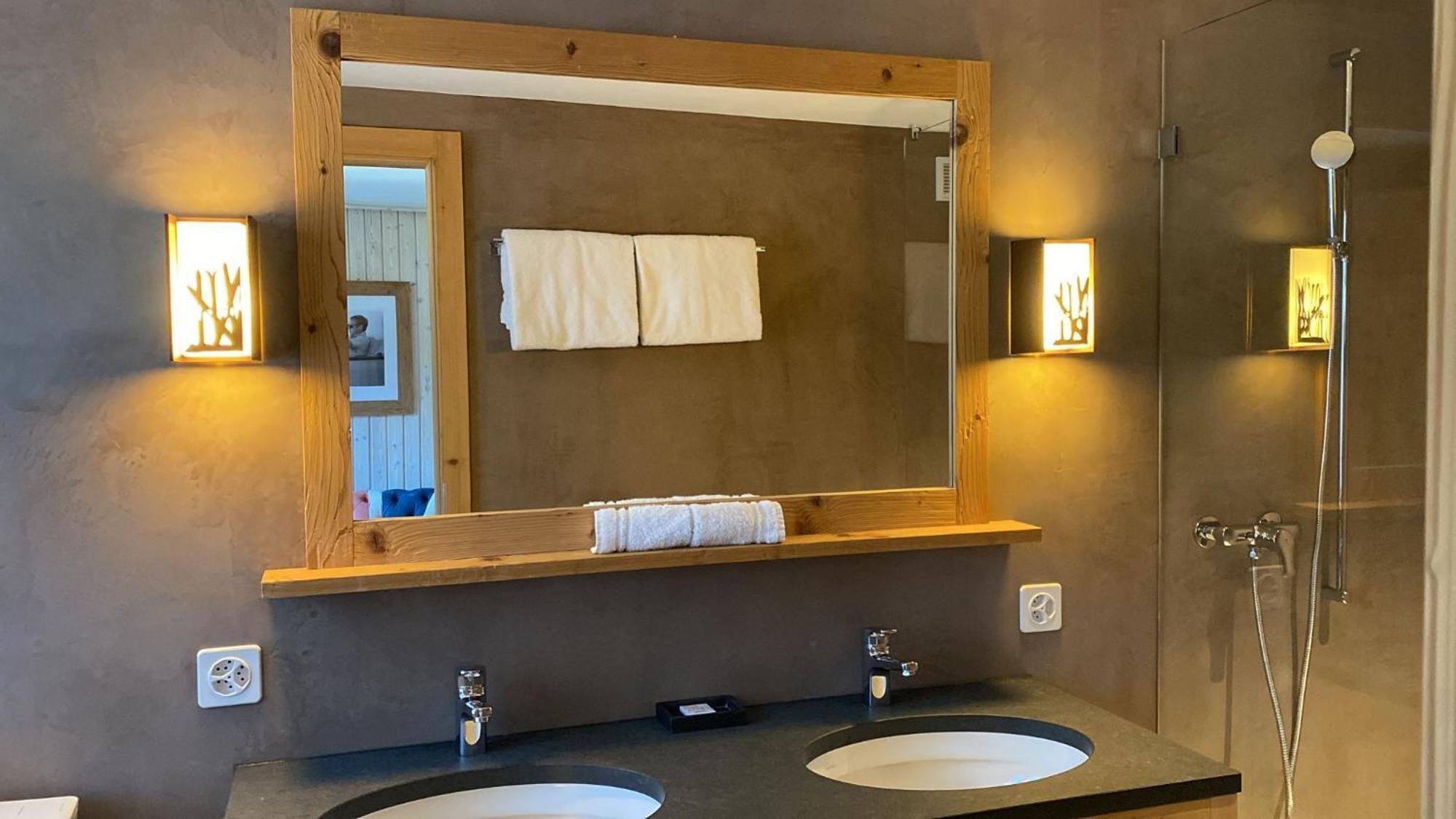Hotel Sanetsch Gsteig Екстер'єр фото