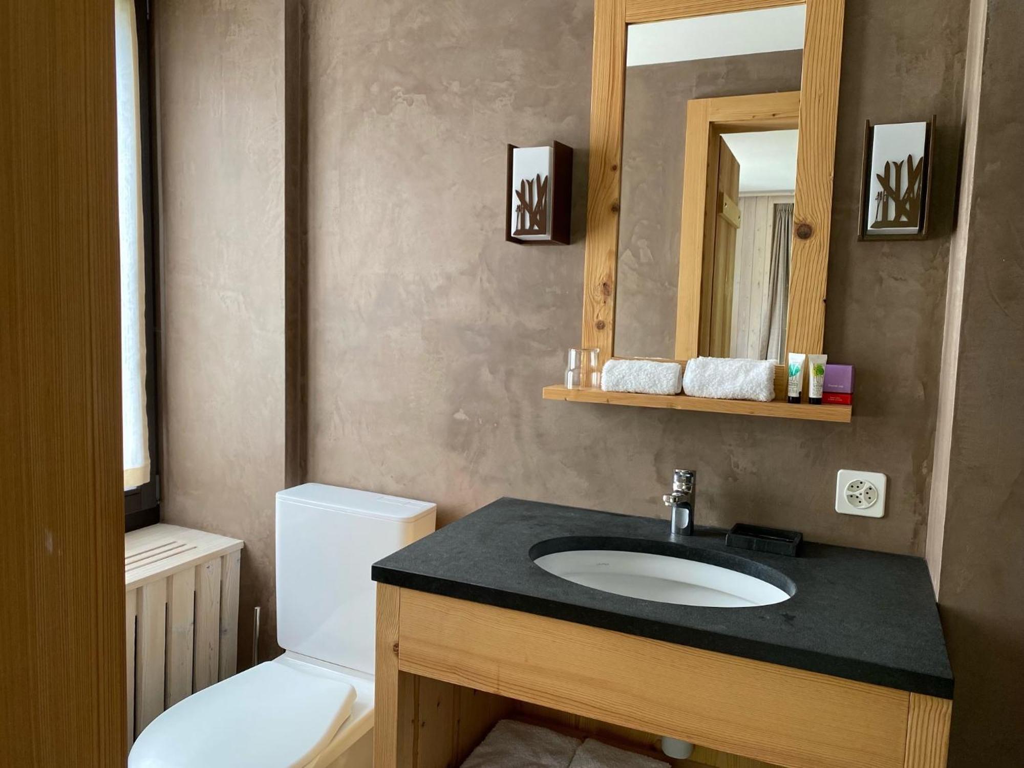 Hotel Sanetsch Gsteig Екстер'єр фото