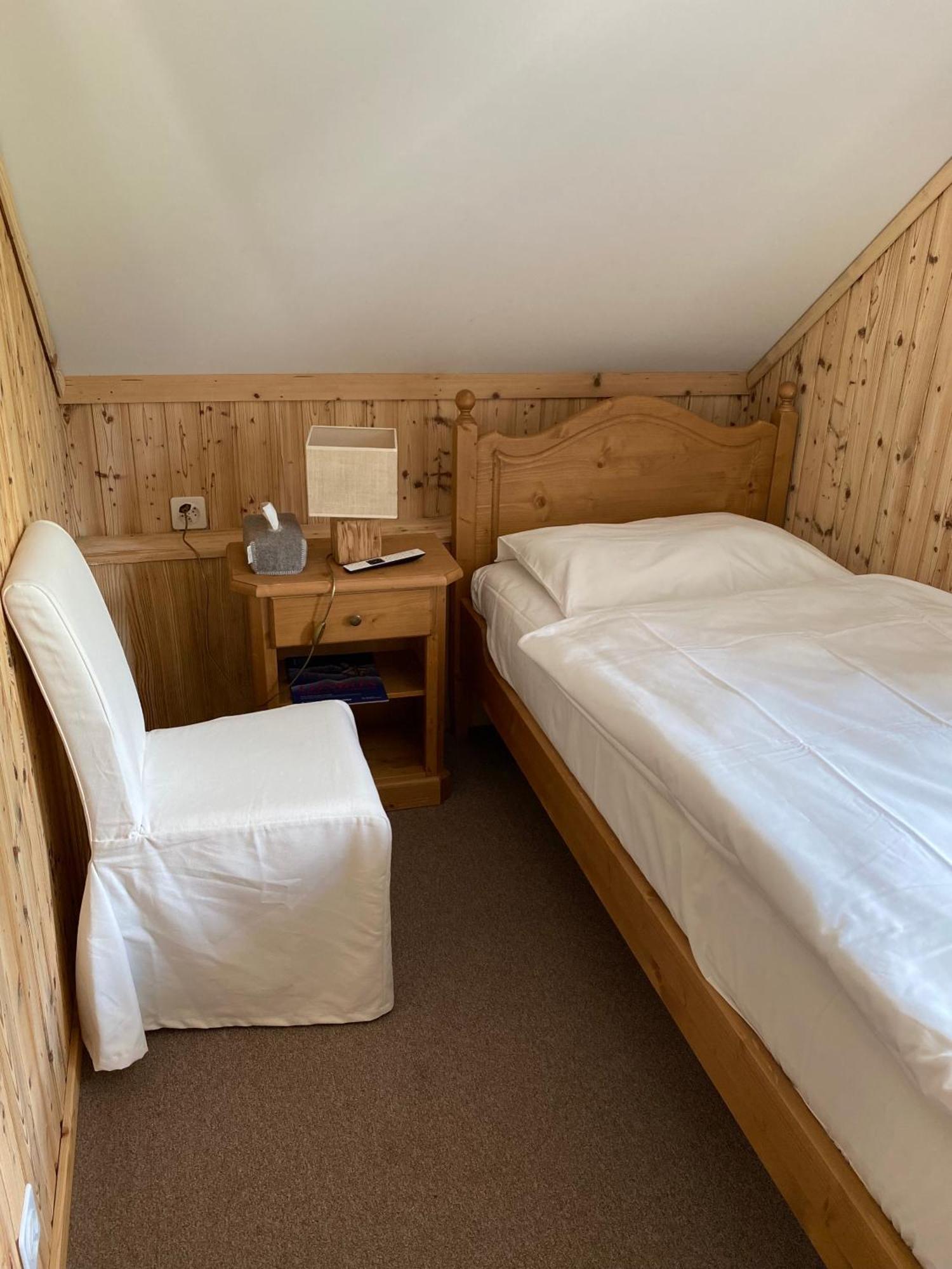 Hotel Sanetsch Gsteig Екстер'єр фото