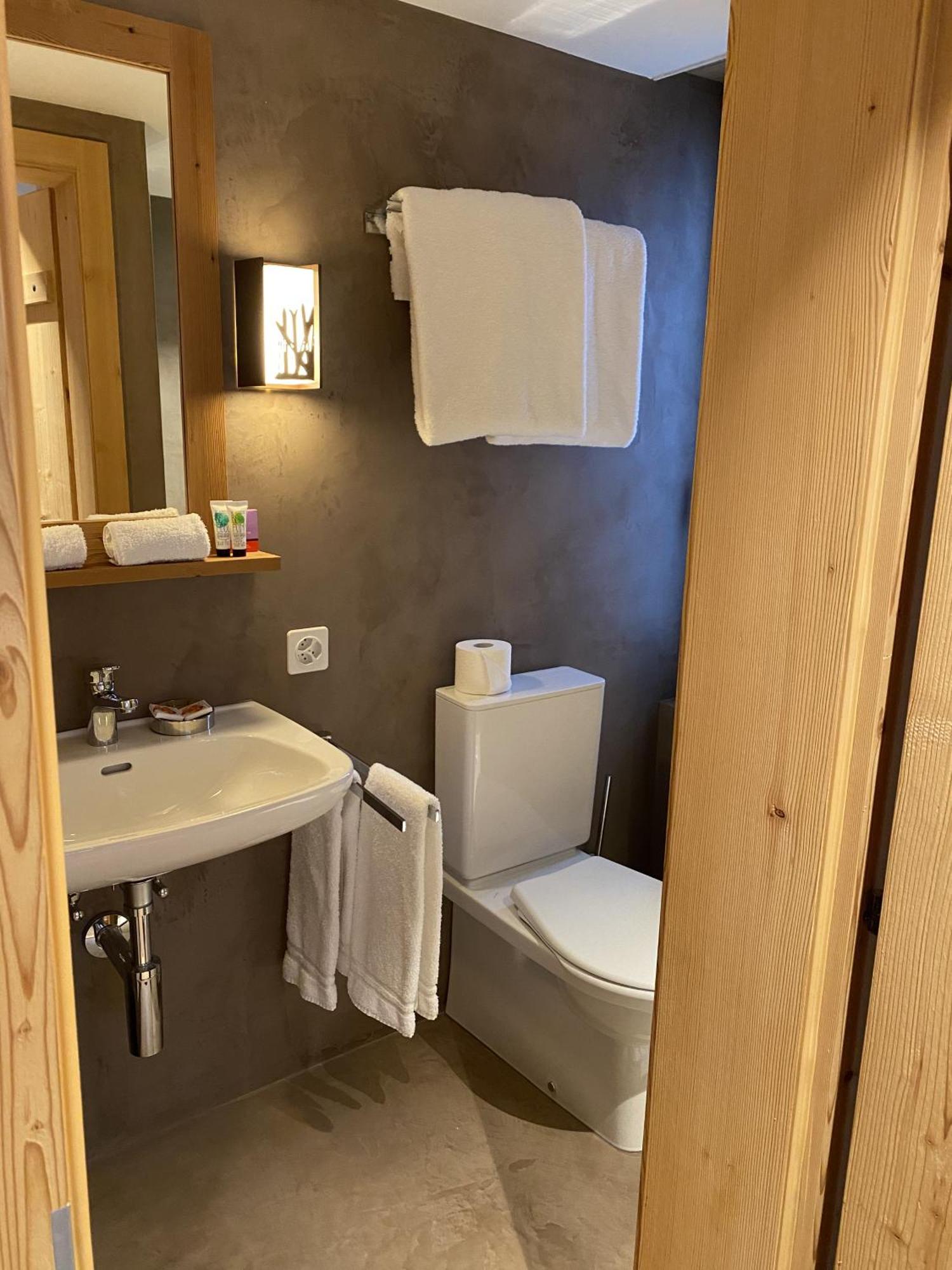 Hotel Sanetsch Gsteig Екстер'єр фото
