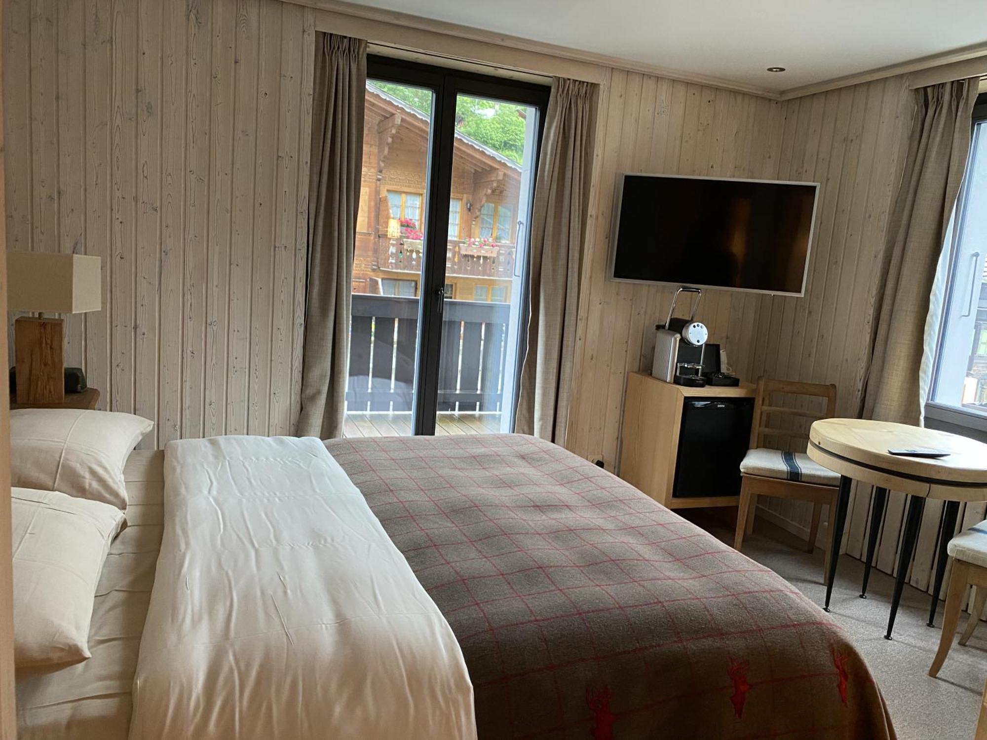 Hotel Sanetsch Gsteig Екстер'єр фото